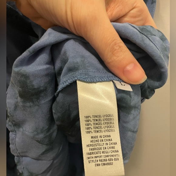 Cloth and Stone for Anthropologie Short Sleeve V Neck Belted Shirt Dress Tie Dye - Picture 4 of 4